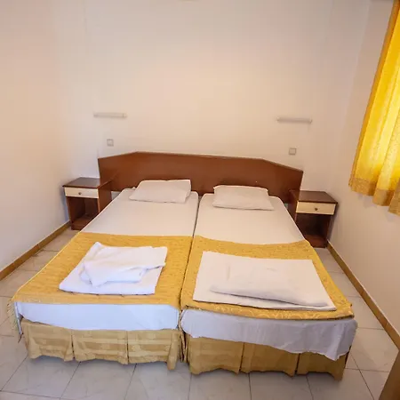 Aparthotel Kamelya 3*