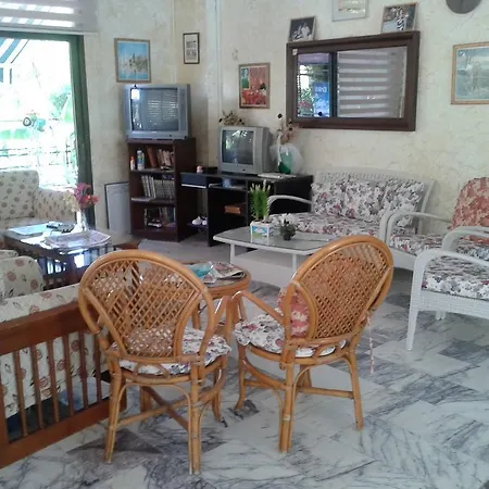 Aparthotel Kamelya